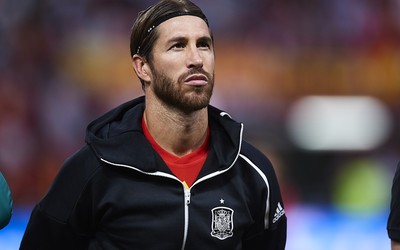 龙珠体育快讯-凯恩训练迟到被罚款